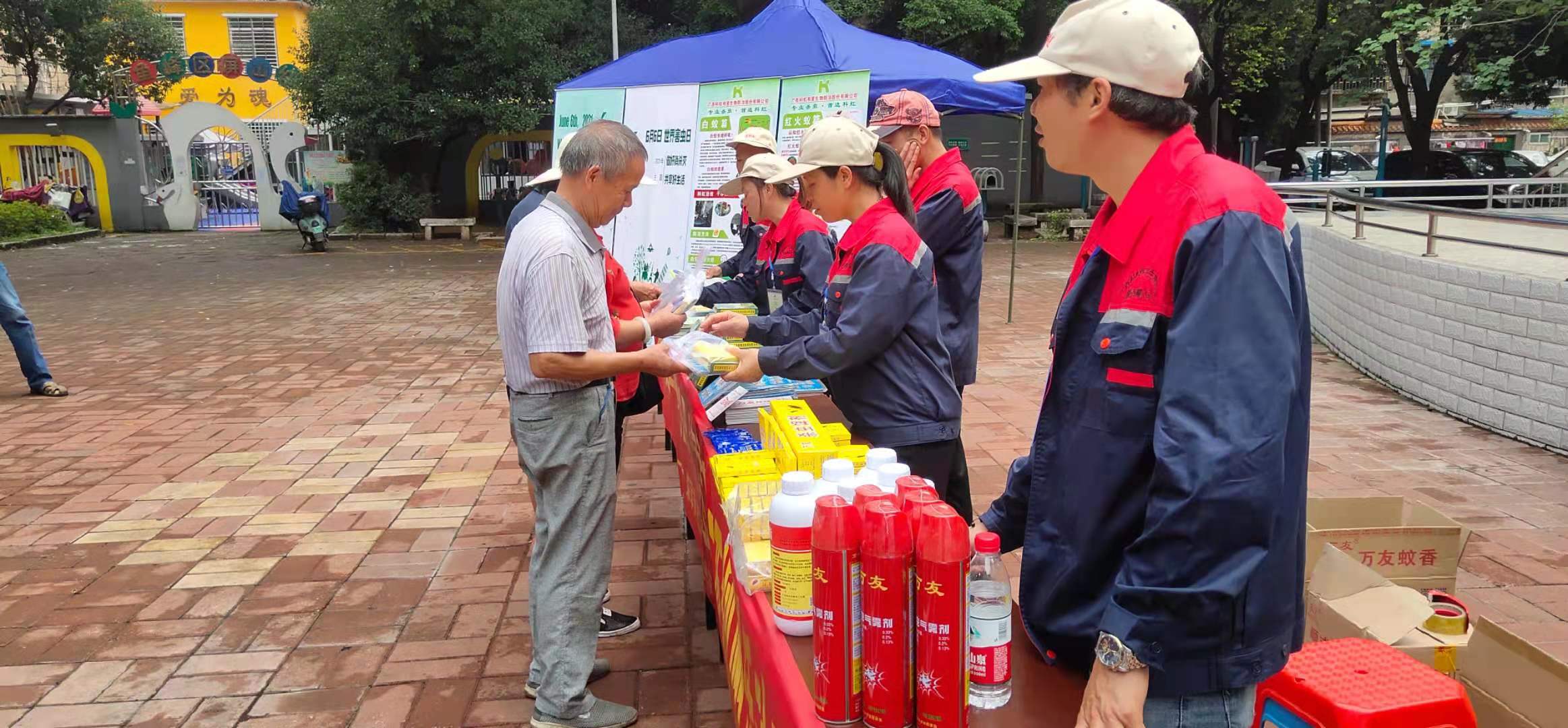 宣傳病媒防制知識(shí)、掌防控藥械使用方法